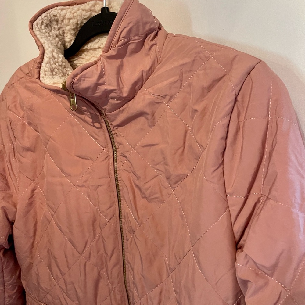 Women's Powder Pint Reversible Jacket - Picture 4 of 7